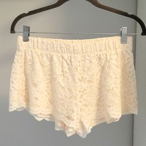 Forever 21 Cream lace shorts